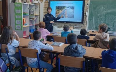 Predavanje „Sigurnost u cestovnom prometu“ za učenike 1. razreda