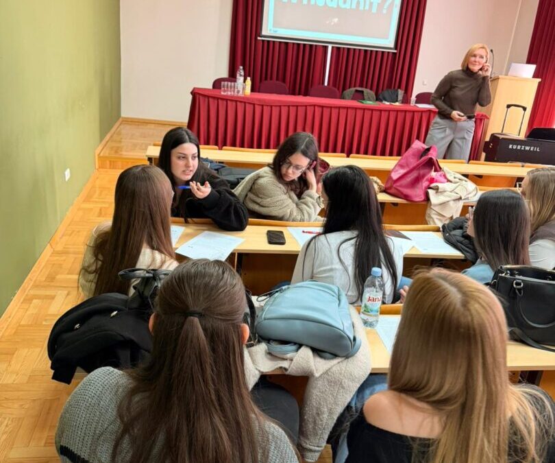 OŠ Vladimir Nazor na OSnovi: Kad detektivska priča postane lekcija o životu na internetu