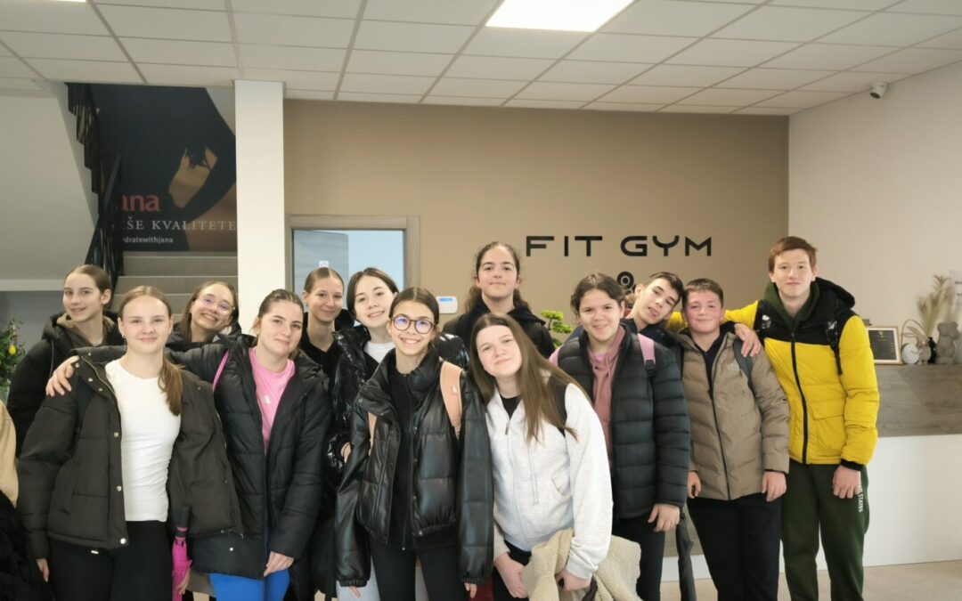Učenici 7.b razreda posjetili lokalnu teretanu FitGym